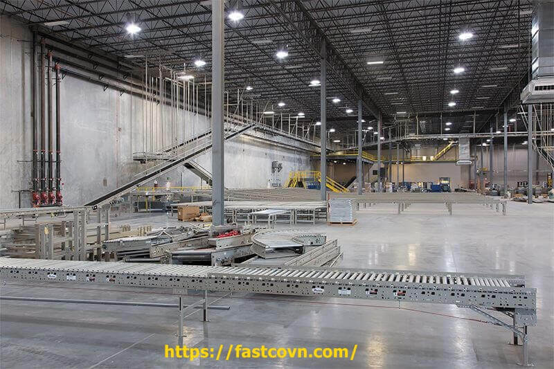 Chuẩn bị vật tư thiết bị cho lắp đặt điện công nghiệp nhà xưởng, nhà máy